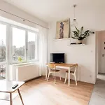 Cozy Flat Near Metro Szwedzka