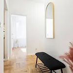 Vanilla Apartment Ochota