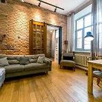 Warsaw Concierge Metro Loft