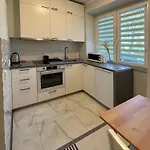 Fancy Life Apartment