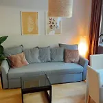 Comfortable Apartment In Warsaw Bielany