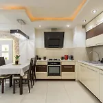 Central Warsaw Apartment - Great Location- Big And Charming Apartment - Grzybowska 5