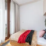 Superapart Kolejowa 45