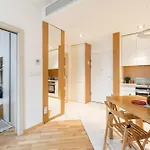 Superapart Kolejowa 45