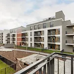 Wilanow Holzera Elegant Apartment With Sauna, Gym & Parking By Noclegi Renters