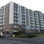 Great Stay Apart A 14