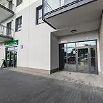 Great Stay Apart A 14