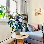 Baja Apartment Warsaw