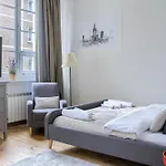 Corolla Apartments Nowy Swiat 52 Stare Miasto