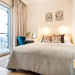 Apartamentysnu, Wola Tower Z Parkingiem