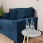 Zyczliwy Apartament Z Garazem