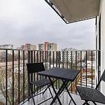 Metro Wierzbno Cosy Apartment