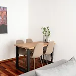 Wola Cosy Apartment