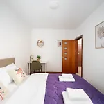 Wola Cosy Apartment