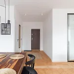 Designer Apartment In The Central Warsaw