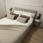 Airport Apartment