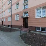 Rent Like Home - Mila 9