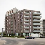 Burakowska 16 - Modern Apartment With Balcony Noclegi Renters