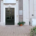 Plac Konstytucji 6 Orange - Apartament Dla 4 Osob - Bezplatny Parking - Free Parking - Piekny Widok Na Panorame Warszawy