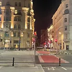 Warsaw Center 110M2