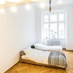 Warsaw Center 110M2