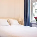 Mieszkanie W Centrum Warszawy