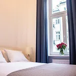 Mieszkanie W Centrum Warszawy