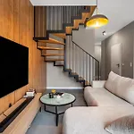 Warsaw Prestige Suites - Two-Level Loft, 72M2, 1000Mbs Internet, Parking, Gym - By Rentujemy