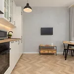 Twilight Apartment For 3 Guests Warsaw Wola By Noclegi Renters