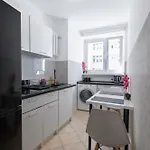 Clicktheflat Zurawia Street Apart Rooms