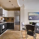 Jazz Residential Apart