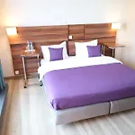 Warsaw Plaza Hotel