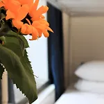 Warsaw Hostel Centrum Private Rooms & Dorms