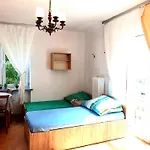 Rooms By Kino Femina