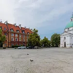 Warsaw New Town Square Apartment For 5 Guests By Noclegi Renters