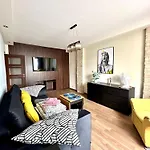 Comfort Apartment 2 Rooms 65M2