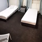 Hostel Powstaniec Wola - Private Rooms