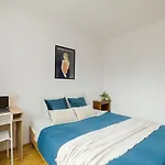 Room Rodla 12