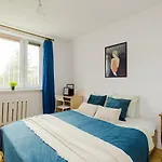 Room Rodla 12