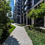 Luxury Studio Mennica Residence By Renters Prestige