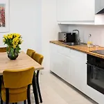 3 Rooms In Mennica Residence