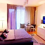 Homecomfort Apartament Gulia
