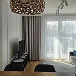 Apartament Elegance, Metro, Free Parking