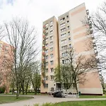 Saska Kepa 2-Bedroom Apartment