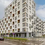Air-Conditioned Studio With Balcony By Noclegi Renters
