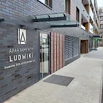 Apart Wola