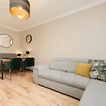 Family Unique Apartment For 4 People In Warsaw Wola By Noclegi Renters