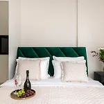 Luxury Design Apartments - Warsaw Tower Bliska Wola