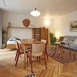 Warsaw Concierge Saska Studio