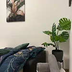 Sloneczny Apartament Na Zoliborzu Dla 2 Osob Przy Arkadii